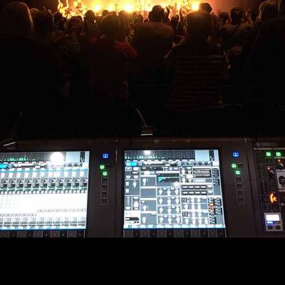 Neighbours and friends