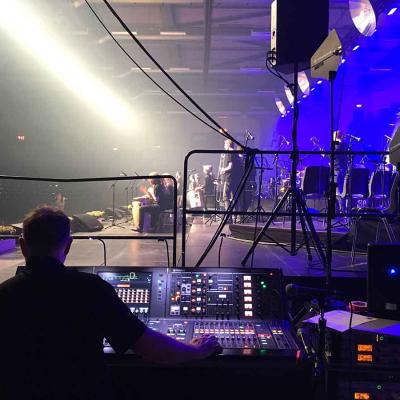 Yamaha PM7 som monitor pult